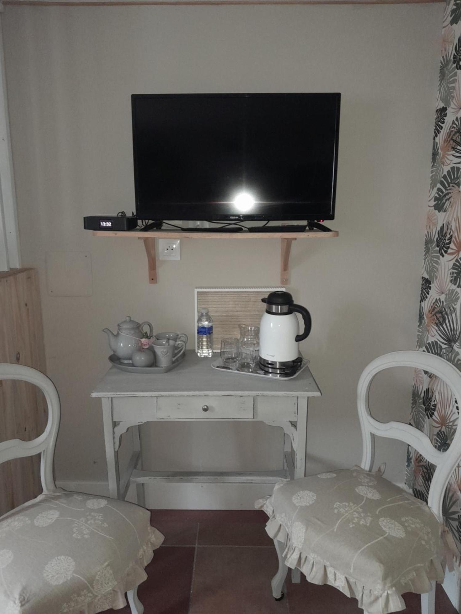 Chambre D'Hote Amitie Et Jardin Carmaux Zewnętrze zdjęcie